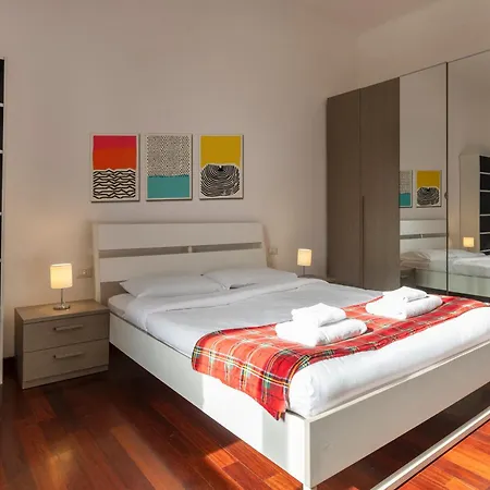 Apartment Porta Romana District - New Bright